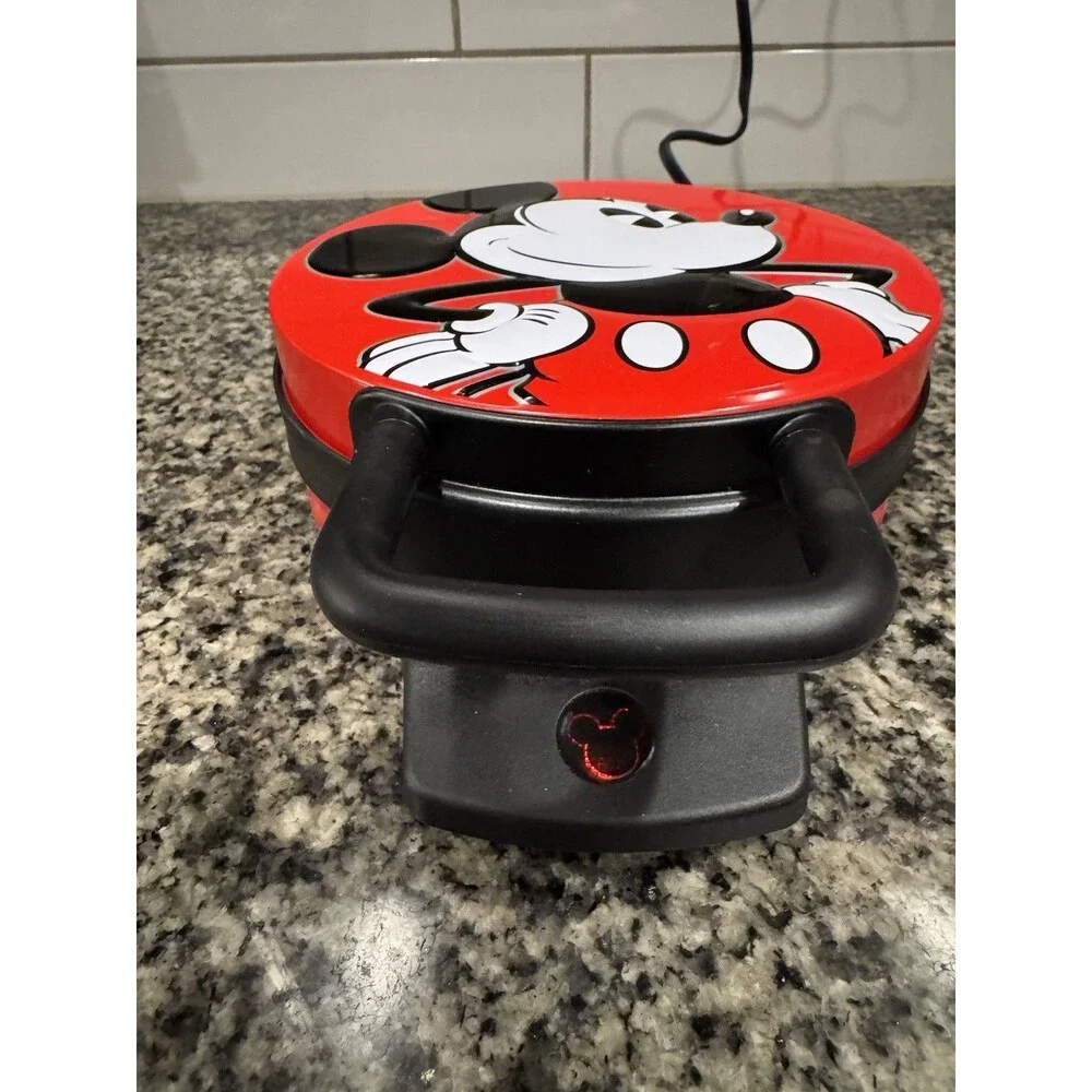 Disney Mickey Mouse 7.5 Inch Waffle/Pancake Maker (Tested-works) Light Indicated